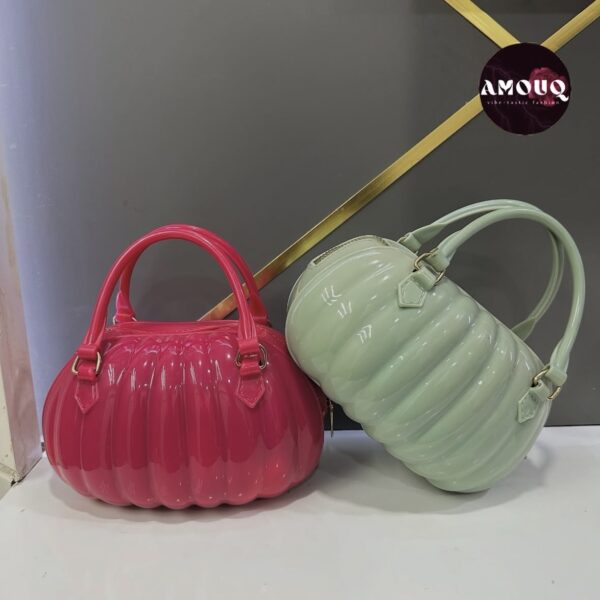 Glossie Puff Bag with Chain-Green