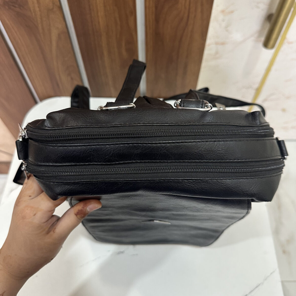 Sleek Leather Bagpack- Black - Image 5