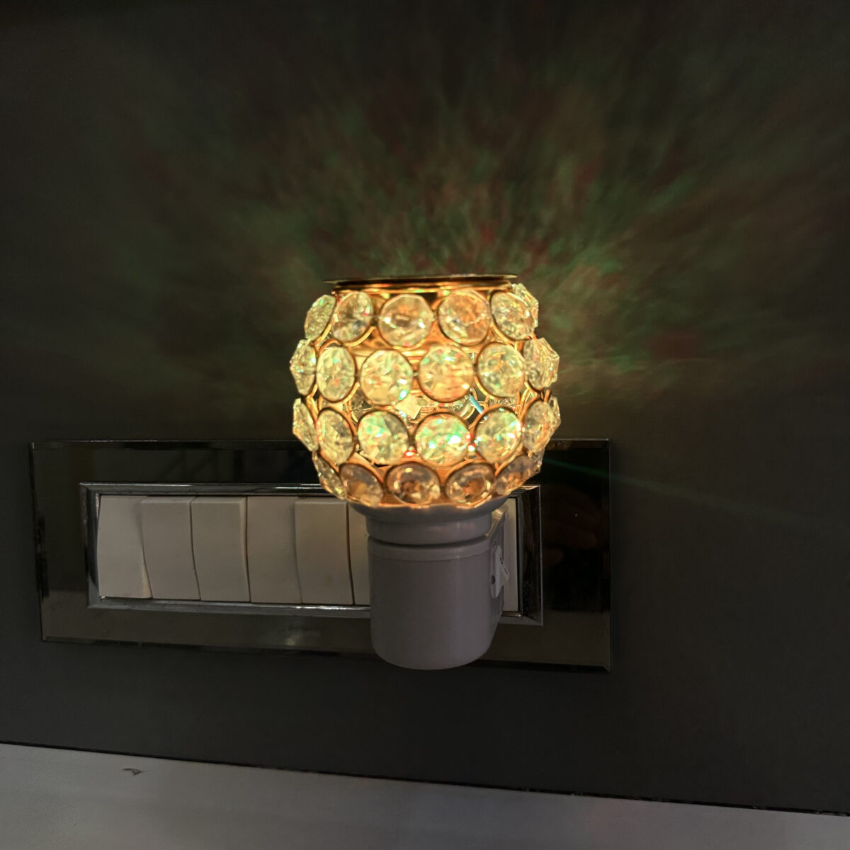 7 Changing Light Diamond Auto-Cut Electric Bakhoor Burner - Image 6
