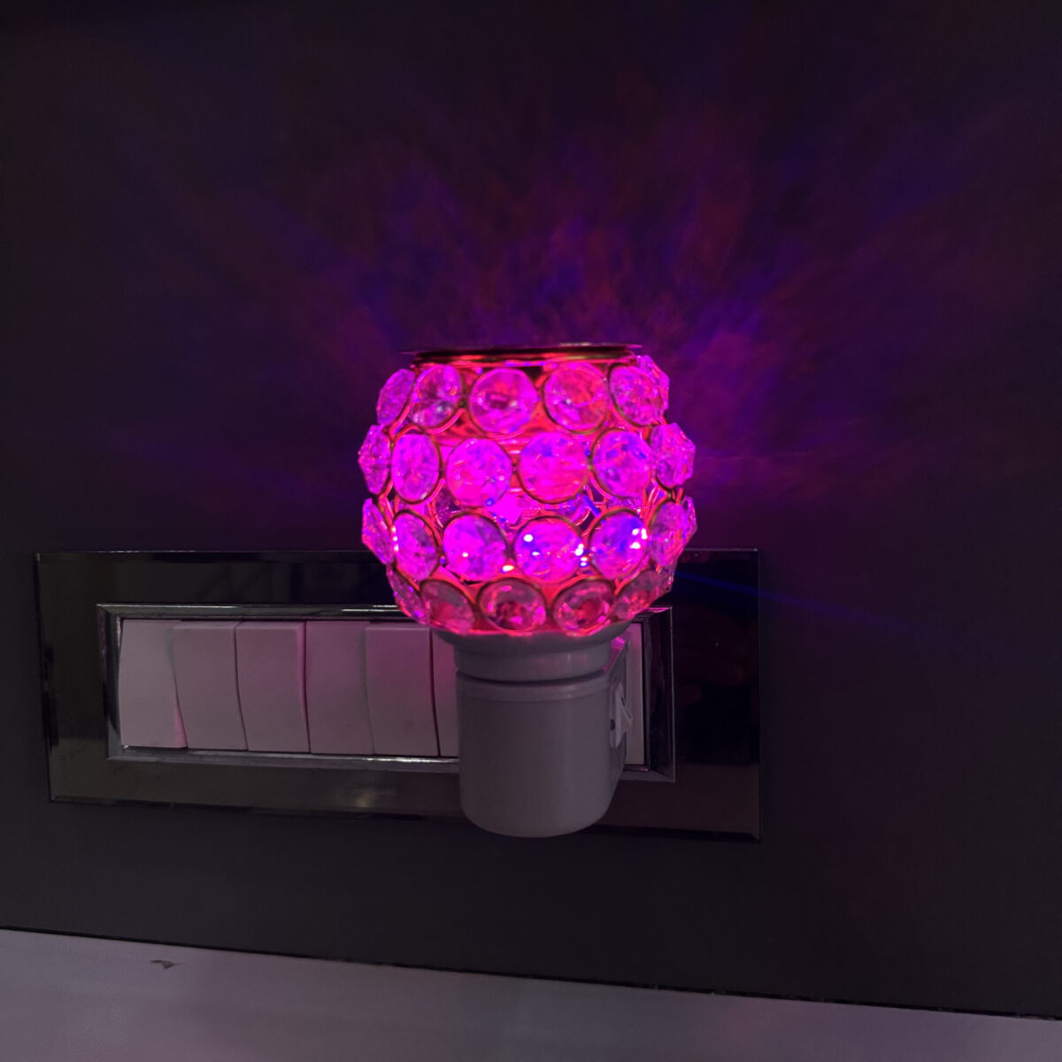 7 Changing Light Diamond Auto-Cut Electric Bakhoor Burner - Image 7